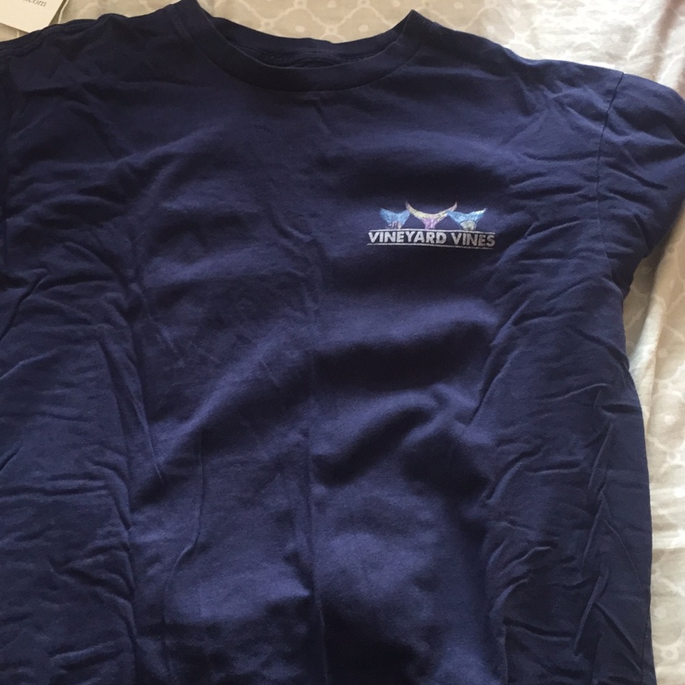 Vineyard Vines T-shirt